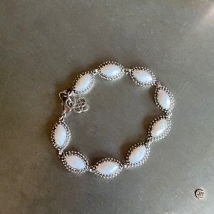 White pearl bracelet